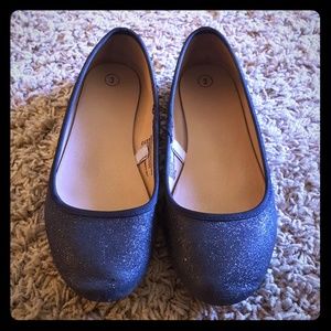 Black flats